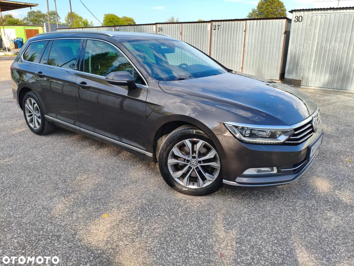 2016 Volkswagen Passat 2.0 TDI BMT Highline DSG, photograph 4