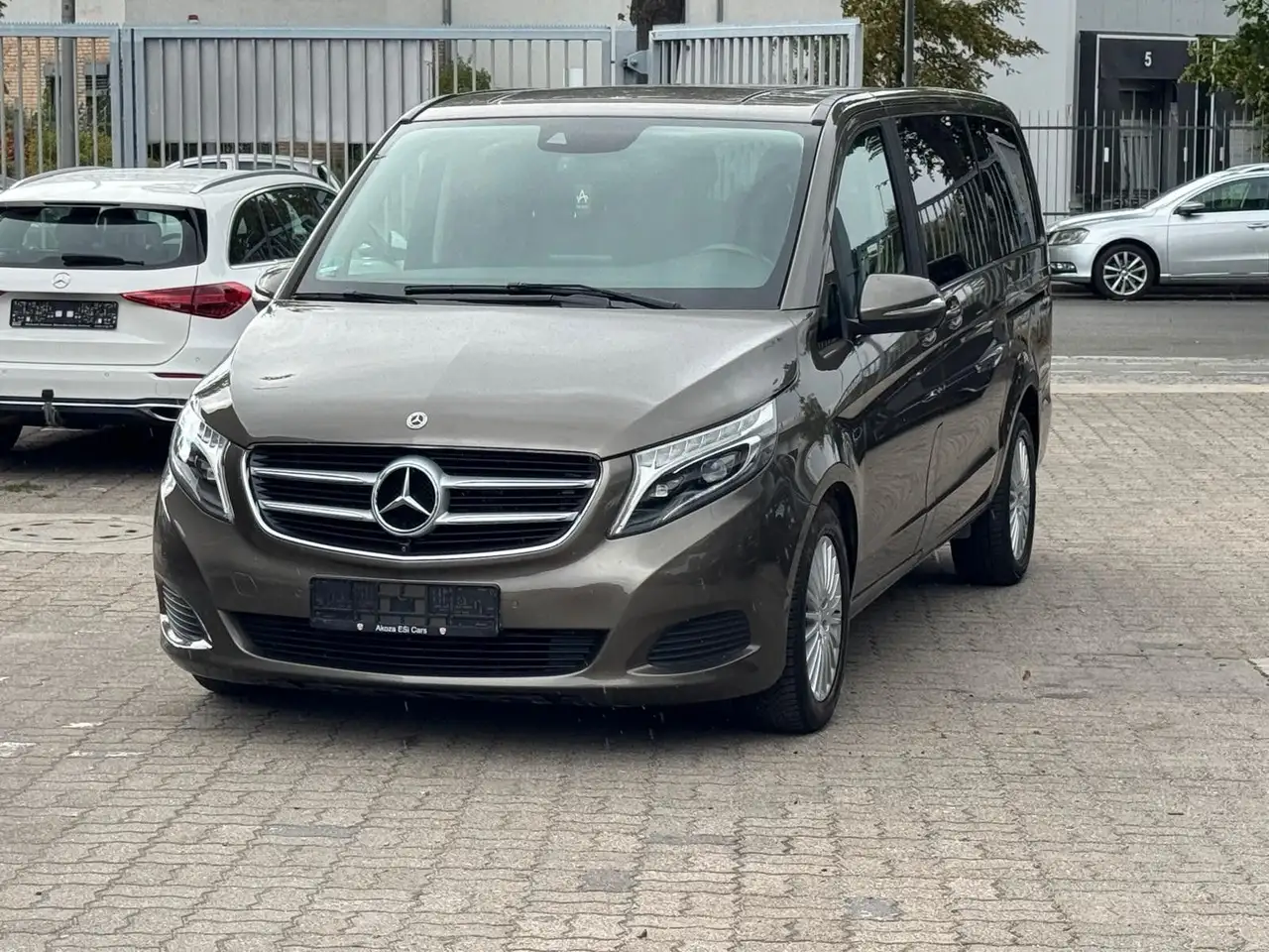 2015 Mercedes-Benz V 220 CDI Lang Avantgarde Sport 7G/360°LED/7Sitz, photograph 1