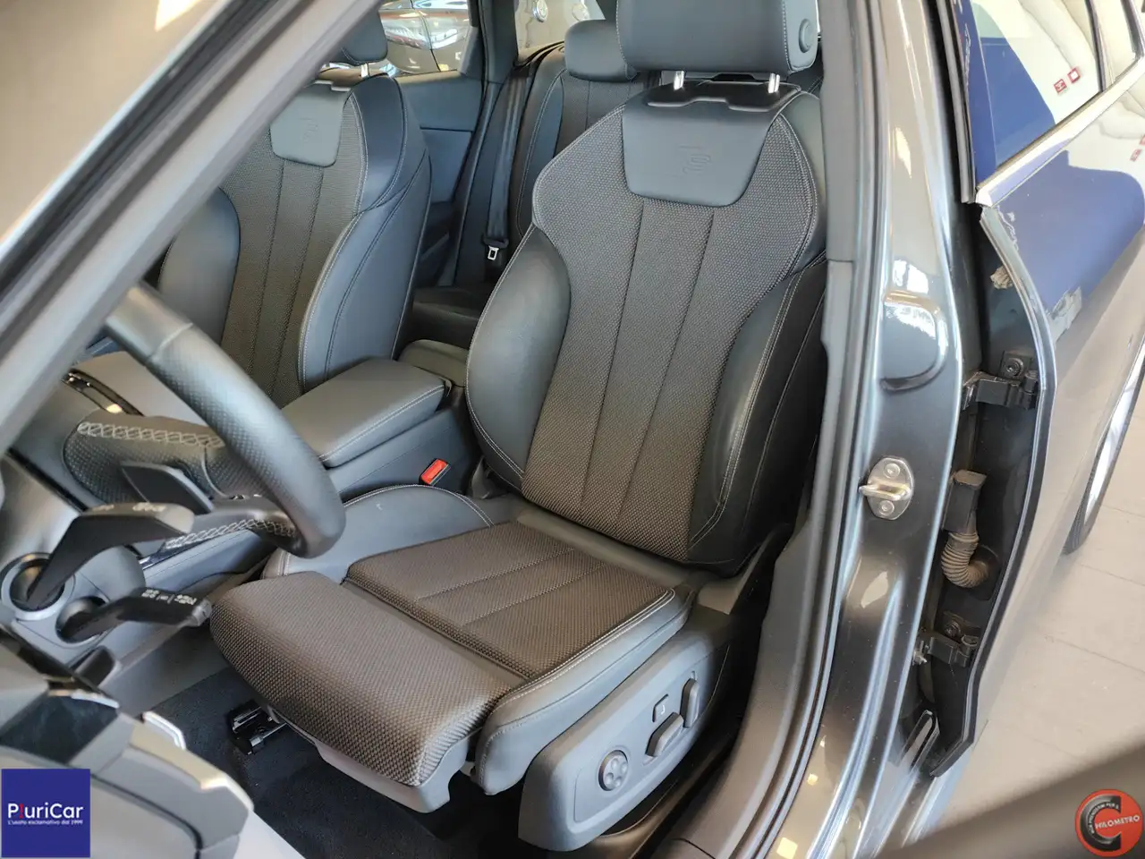 2022 Audi A4 Avant 40 TDI quattro S tronic S line edition Navi, photograph 4