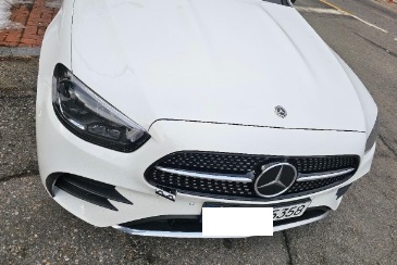 2023 Mercedes-Benz E250, photograph 5