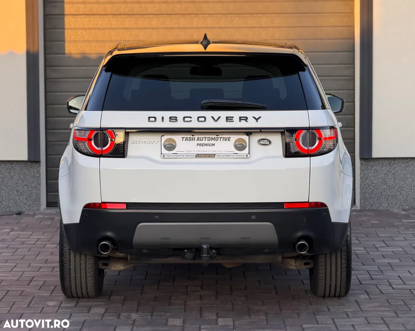 2017 Land Rover Discovery Sport 2.0 l TD4 HSE Aut., photograph 5