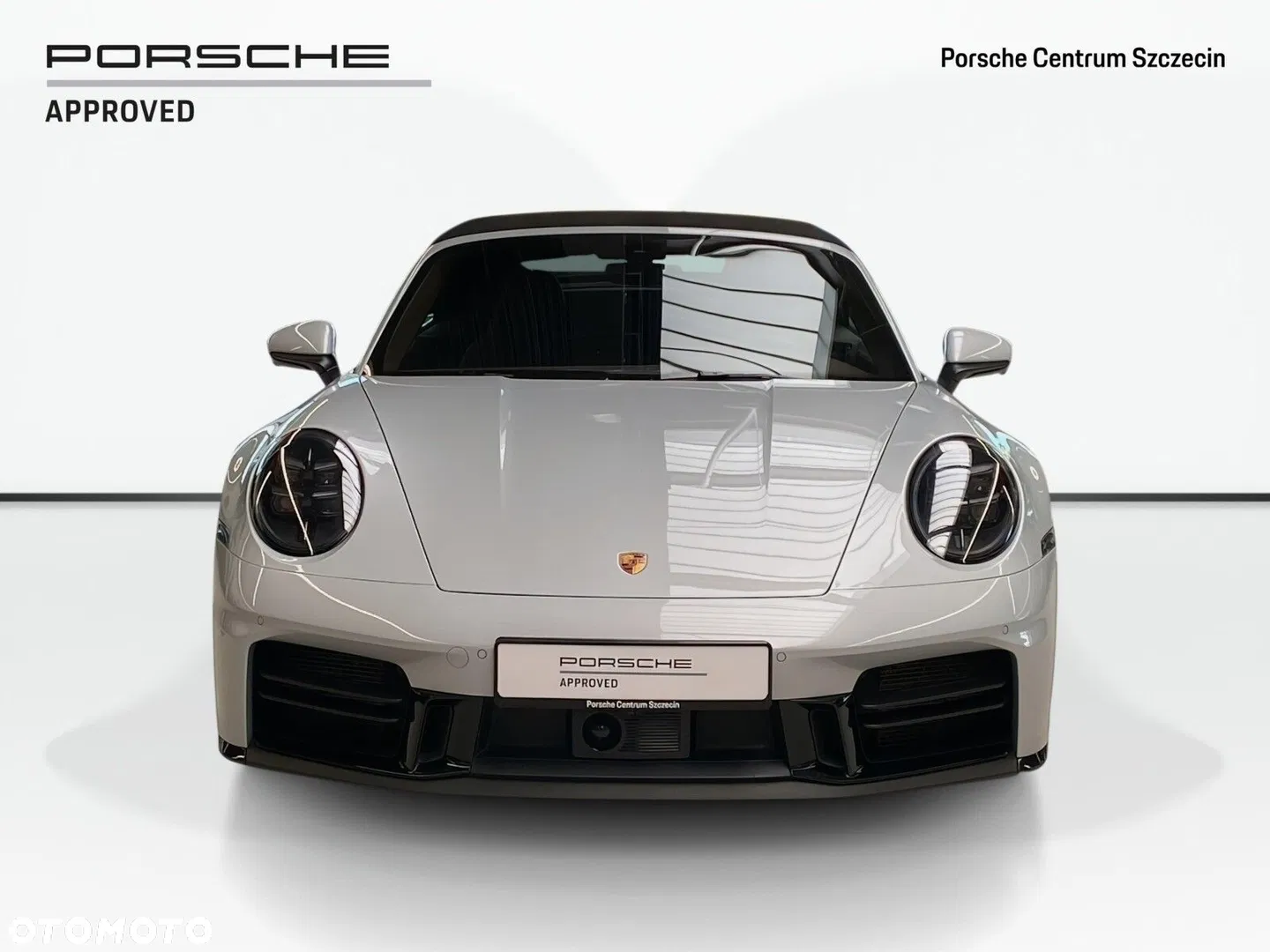 2025 Porsche 911 Carrera, photograph 8
