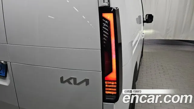 2026 Kia PV5 Cargo, photograph 12