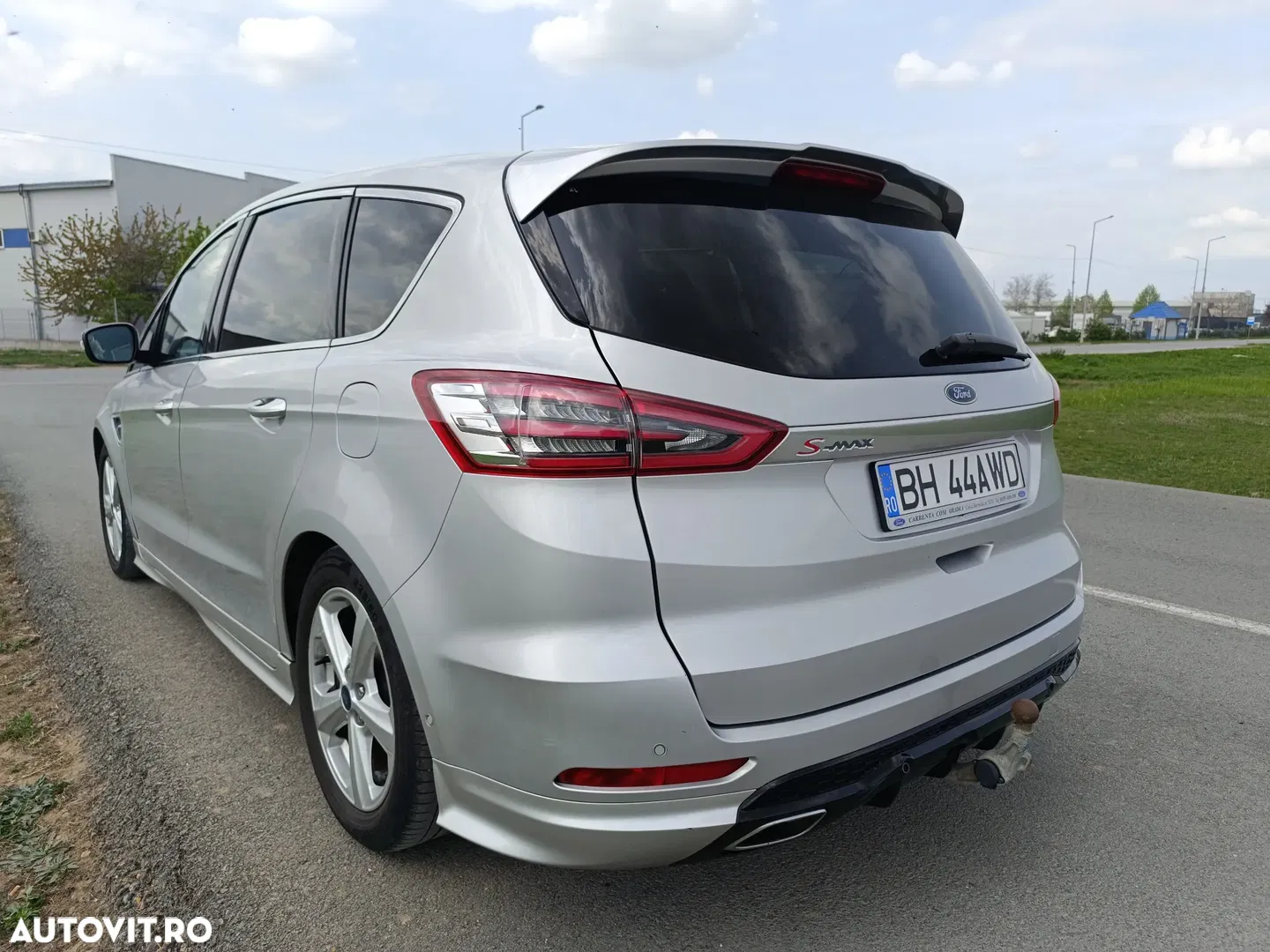 2016 Ford S-Max 2.0 TDCi Powershift AWD ST-Line, photograph 4
