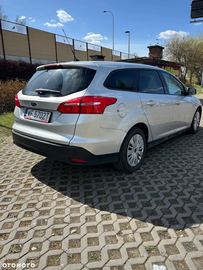 2016 Ford Focus 1.5 TDCi Gold X, photograph 4