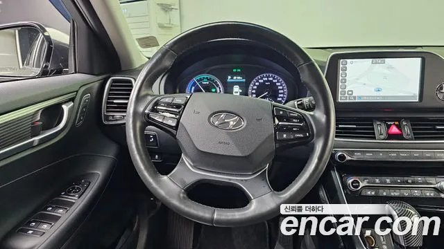 2018 Hyundai Grandeur Exclusive, photograph 12