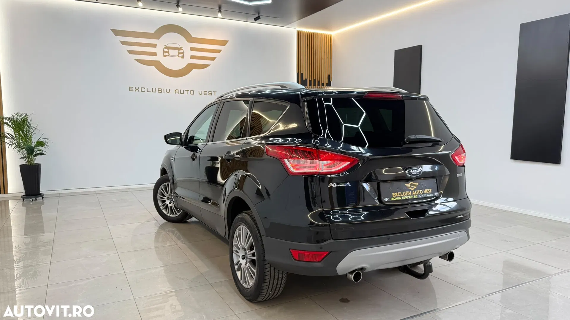 2013 Ford Kuga, photograph 12