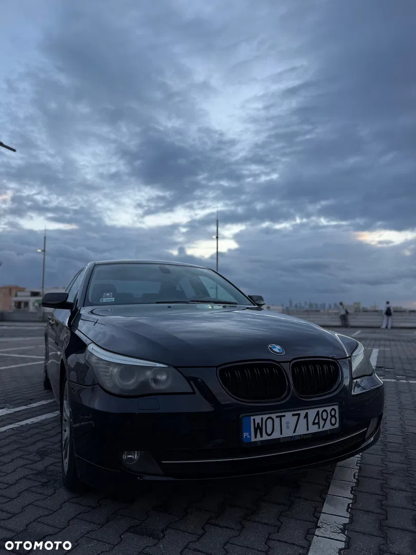 2007 BMW Seria 5, photograph 12