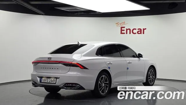 2020 Hyundai Grandeur 2.5, photograph 4