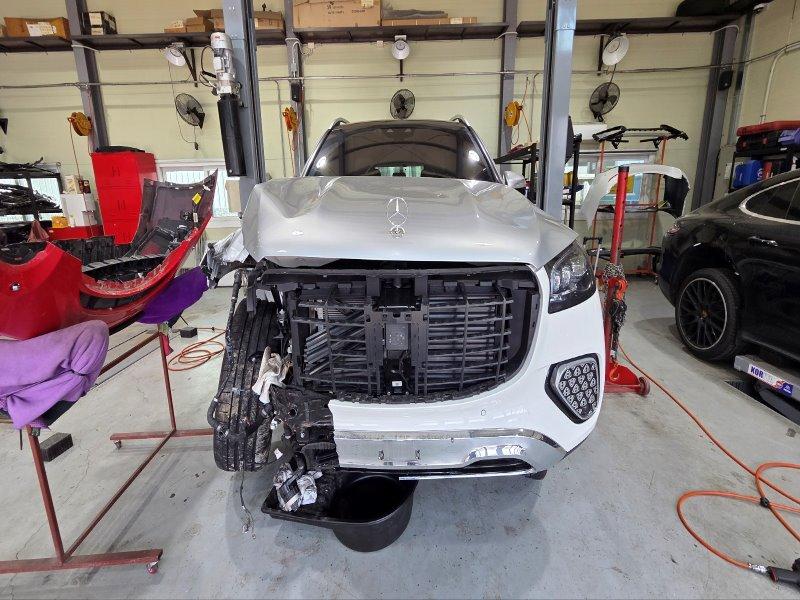 2024 Mercedes-Benz GLS 450 d 4MATIC, photograph 1