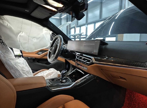 2022 BMW i4 M50, photograph 2