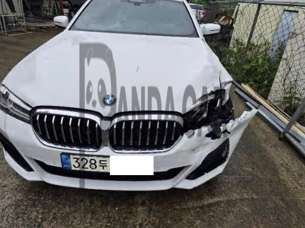 2022 BMW 530i, photograph 1