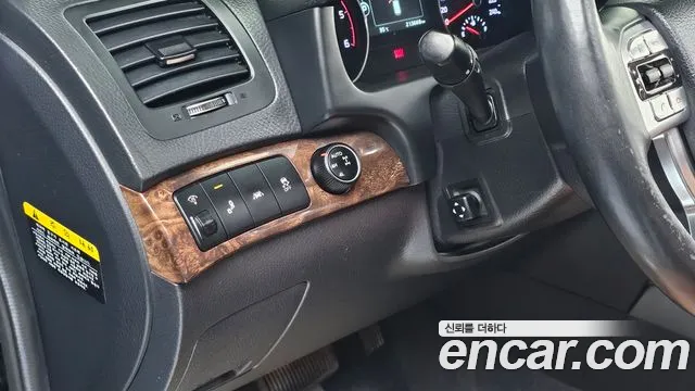 2016 Kia Mohave Diesel 3.0 4WD, photograph 2