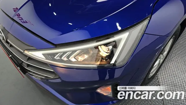 2019 Hyundai AVANTE 1.6, photograph 4