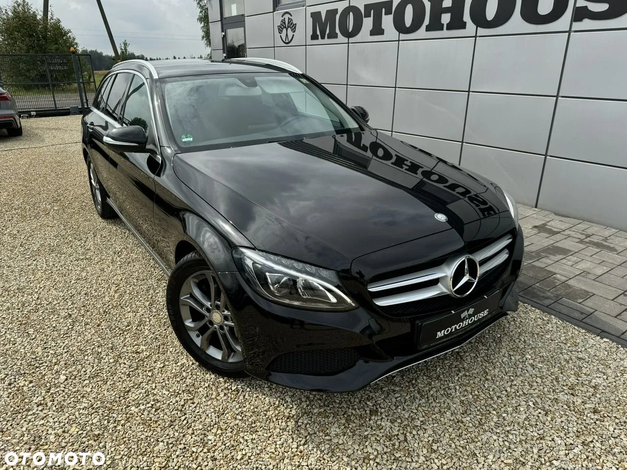 2014 Mercedes-Benz Klasa C, photograph 2