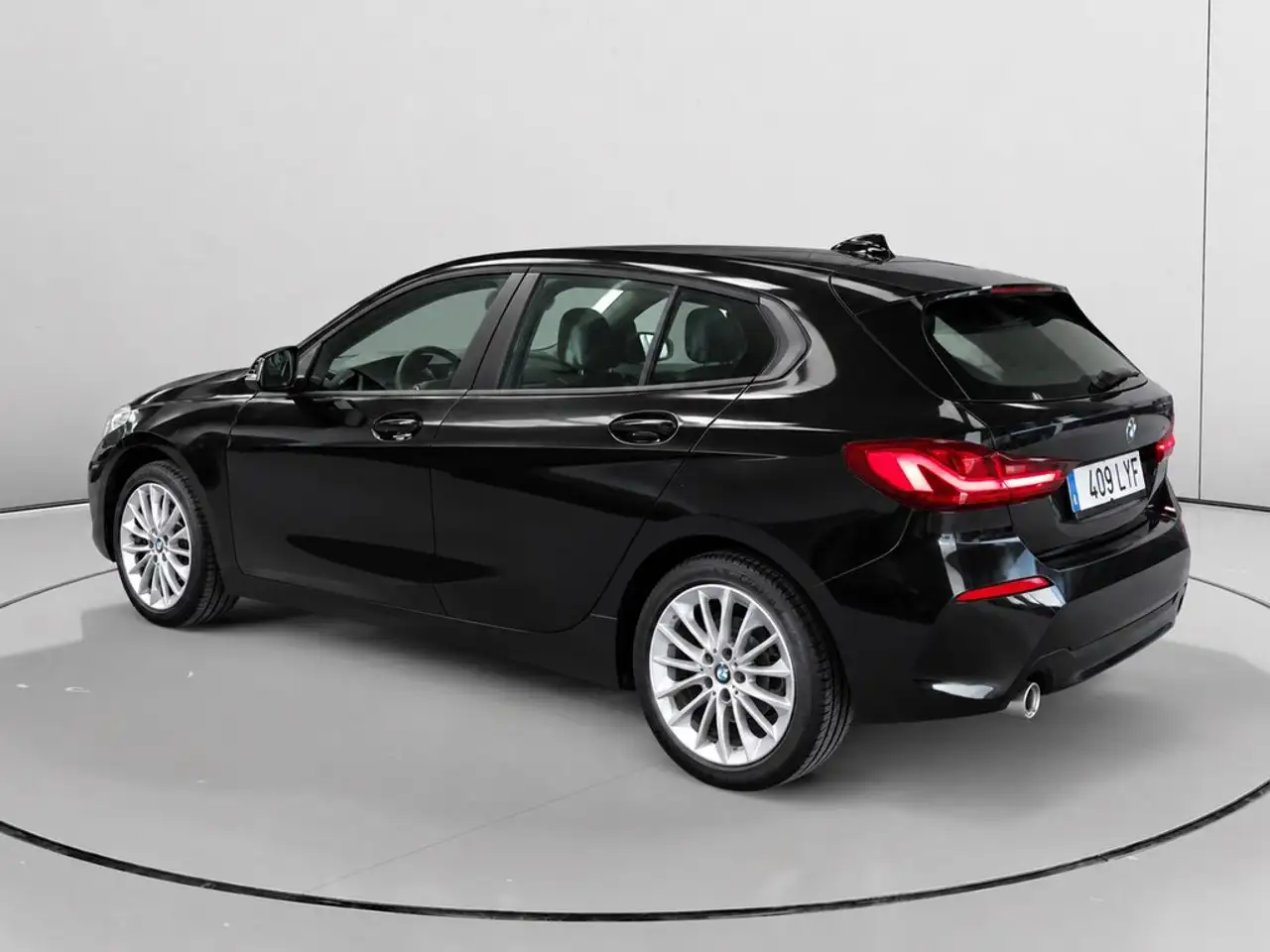 2022 BMW 116 116i, photograph 5