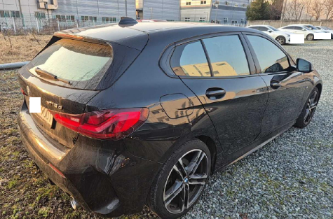 2021 BMW 118d, photograph 4