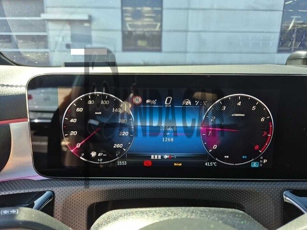 2026 Mercedes-Benz CLA 250 4MATI, photograph 3