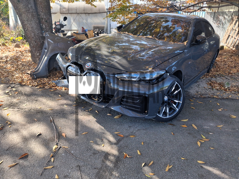 2024 BMW i4 M50, photograph 4