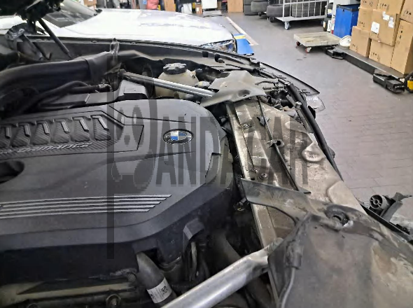 2020 BMW X4 M40i, photograph 2