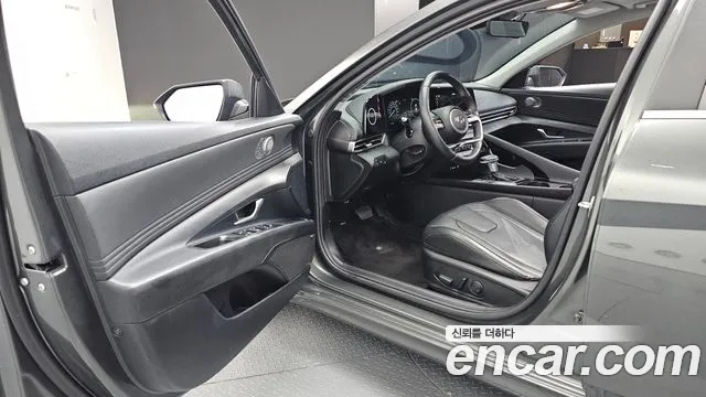 2021 Hyundai AVANTE 1.6, photograph 2