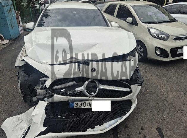 2022 Mercedes-Benz A220 Sedan, photograph 1