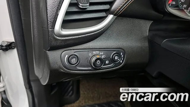 2017 ChevroletGMDaewoo Trax 1.4 LT, photograph 4