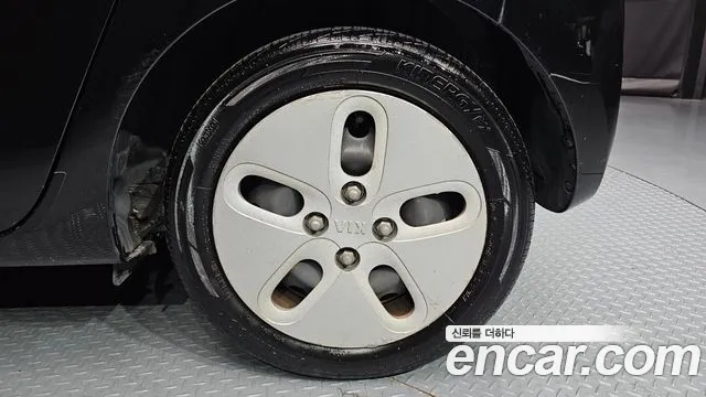 Kia RAY Van — photo 1 of 30