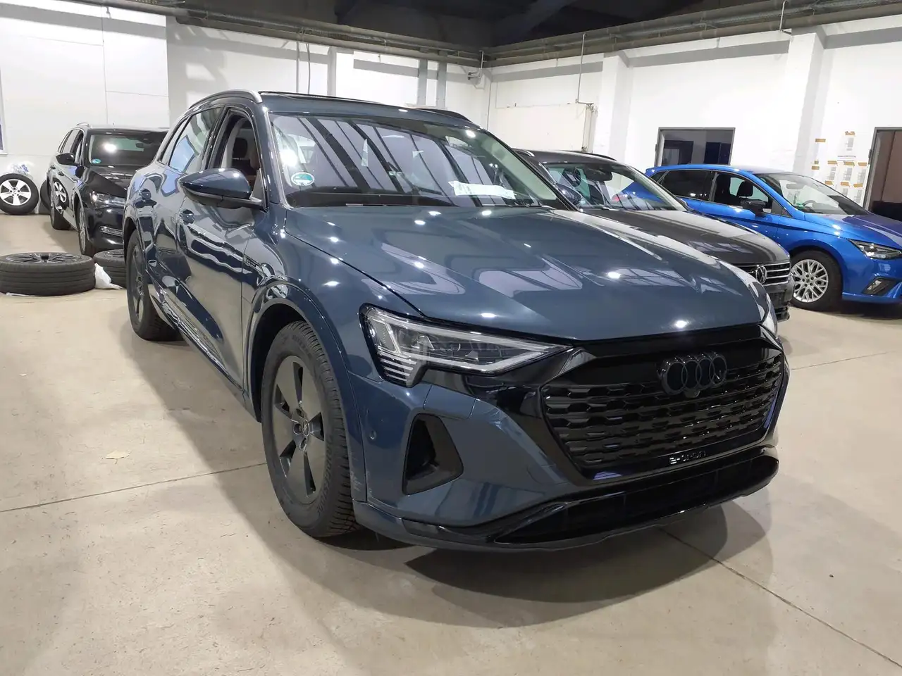 2023 Audi Q8 e-tron 55 ACC AHK HuD PANO DIGI-MATRIX 360°, photograph 5