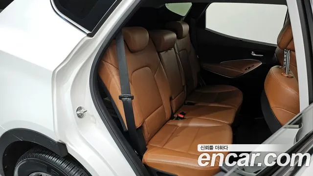 2017 Hyundai Santafe Diesel 2.0 2WD, photograph 6
