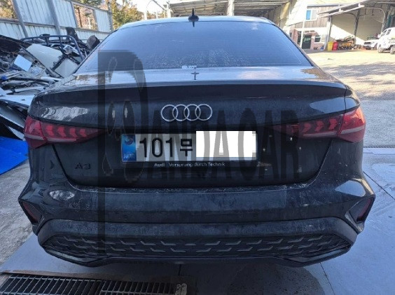 2025 Audi A3 40 TFSI, photograph 2