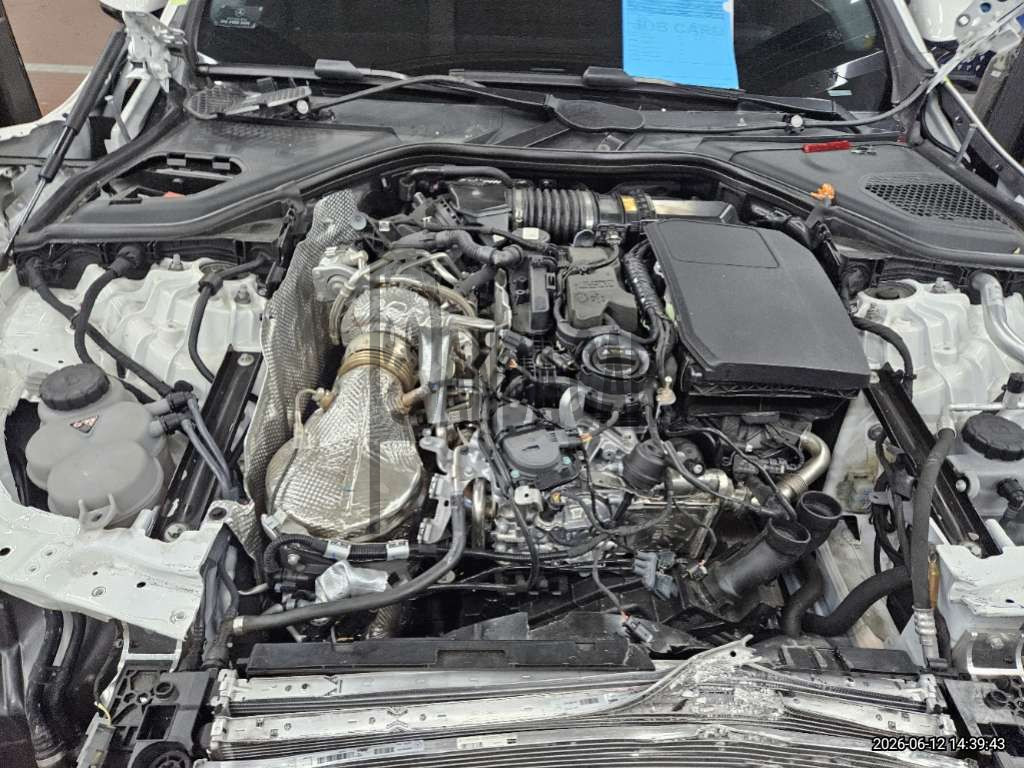 2024 Mercedes-Benz E 220 d 4MATIC, photograph 3