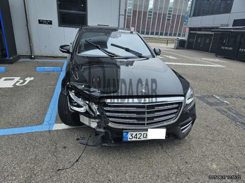 2020 Mercedes-Benz S450 4MATIC L, photograph 1