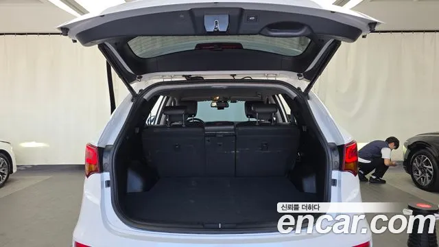 2017 Hyundai Santafe Diesel 2.0 2WD, photograph 7