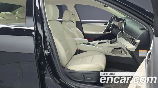 Hyundai Grandeur Le Blanc — photo 1 of 33