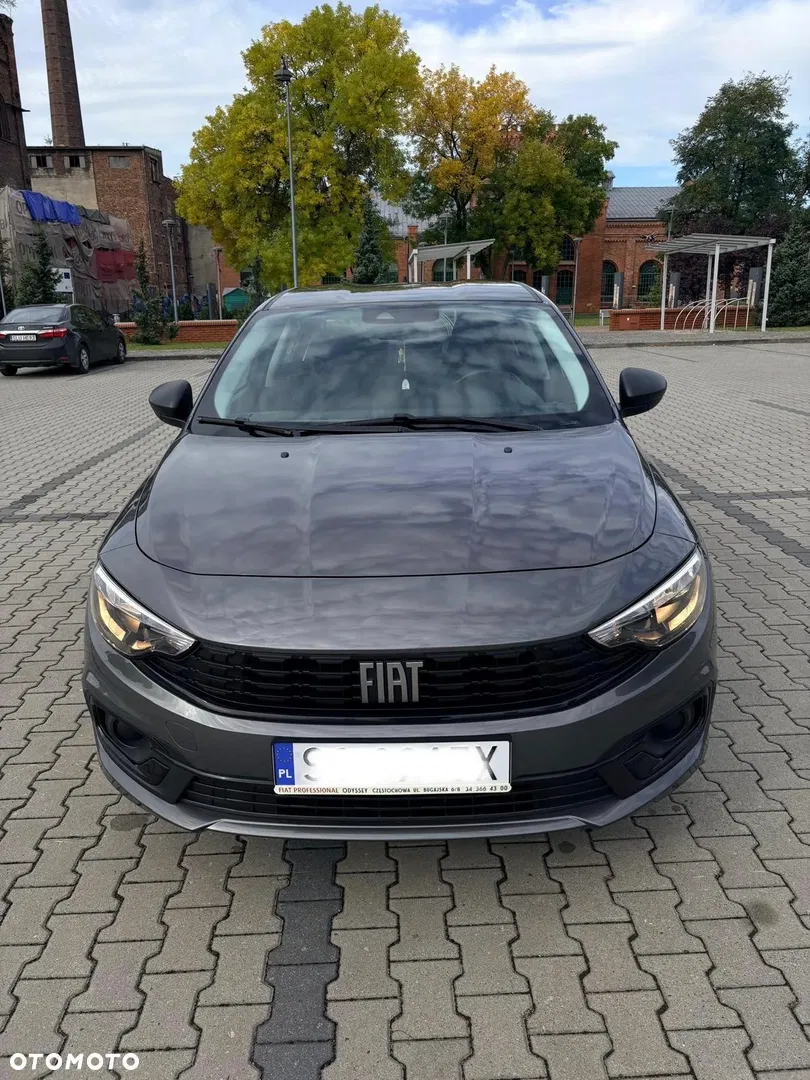 2021 Fiat Tipo 1.0 T3, photograph 2