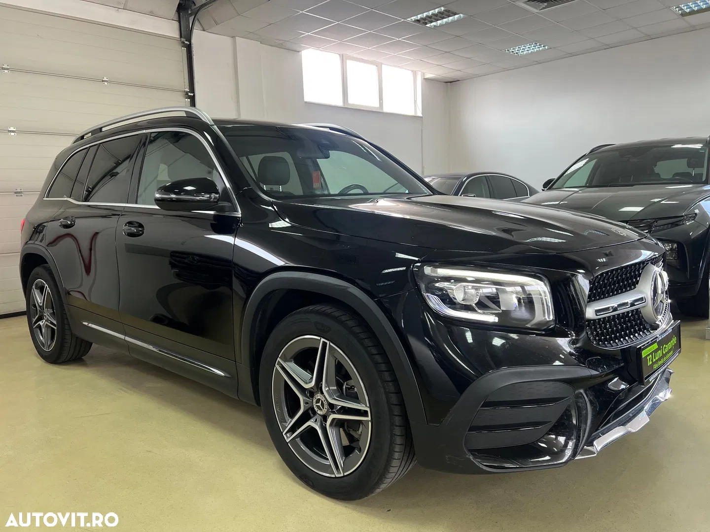 2021 Mercedes-Benz GLB 220 d 4MATIC 8G-DCT AMG Line, photograph 3