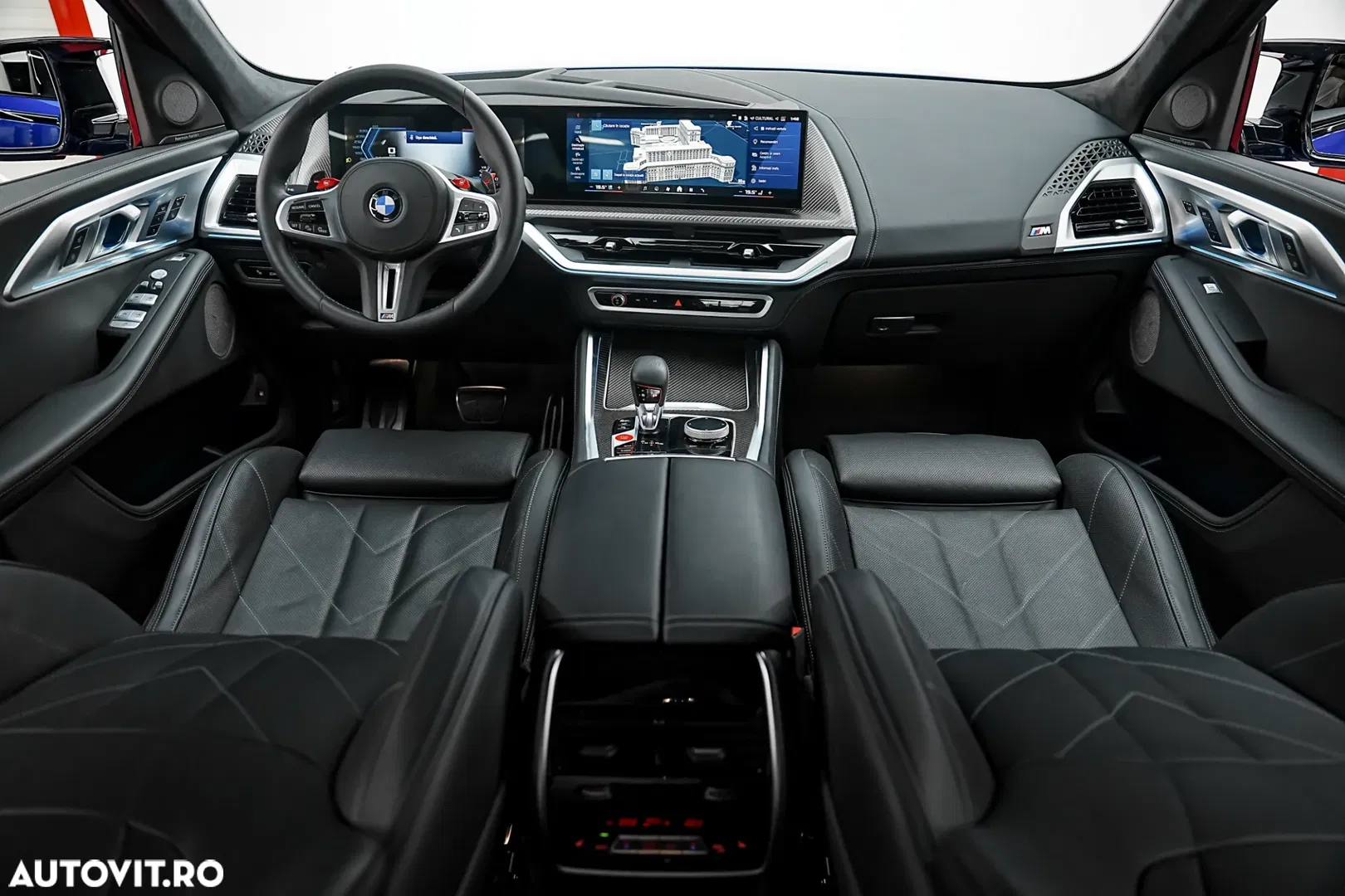 2025 BMW XM, photograph 12