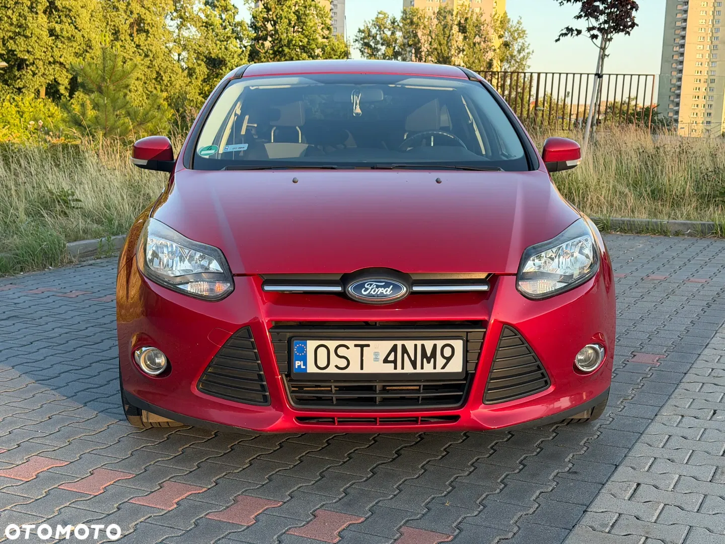 2012 Ford Focus 1.6 EcoBoost Start-Stopp-System Champions Edition, photograph 3