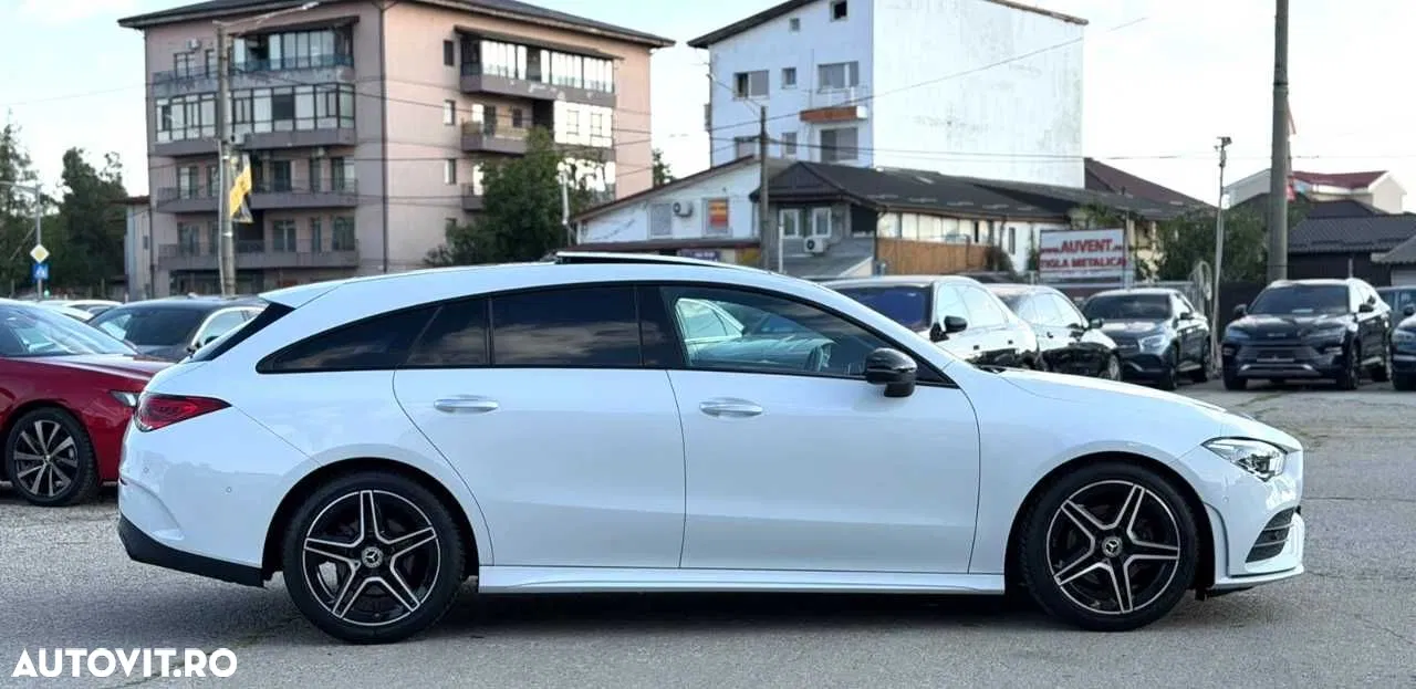 2022 Mercedes-Benz CLA 180, photograph 10