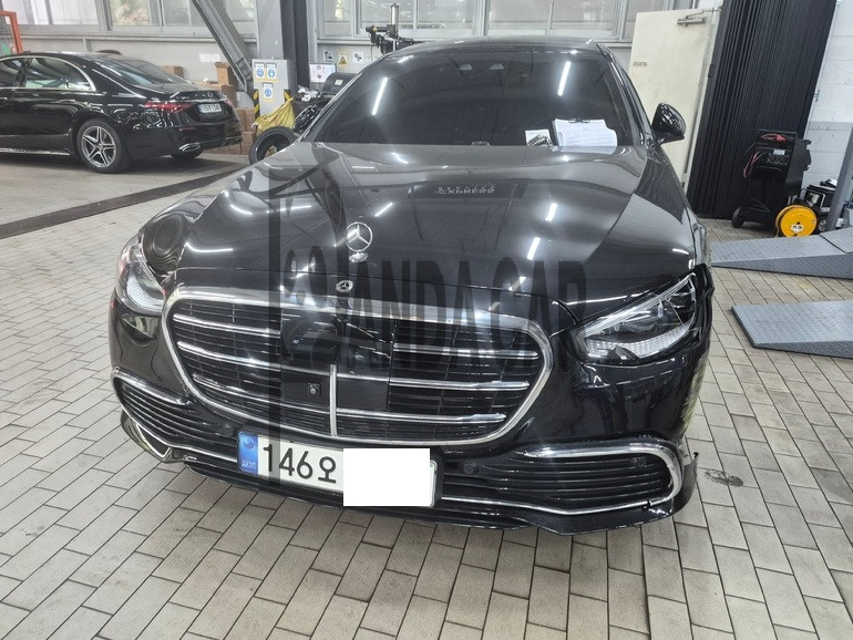 2022 Mercedes-Benz S450 4MATIC, photograph 1