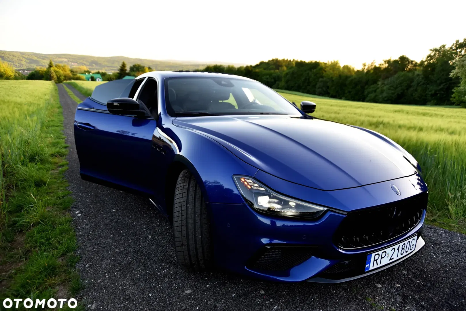 2023 Maserati Ghibli S Modena, photograph 8