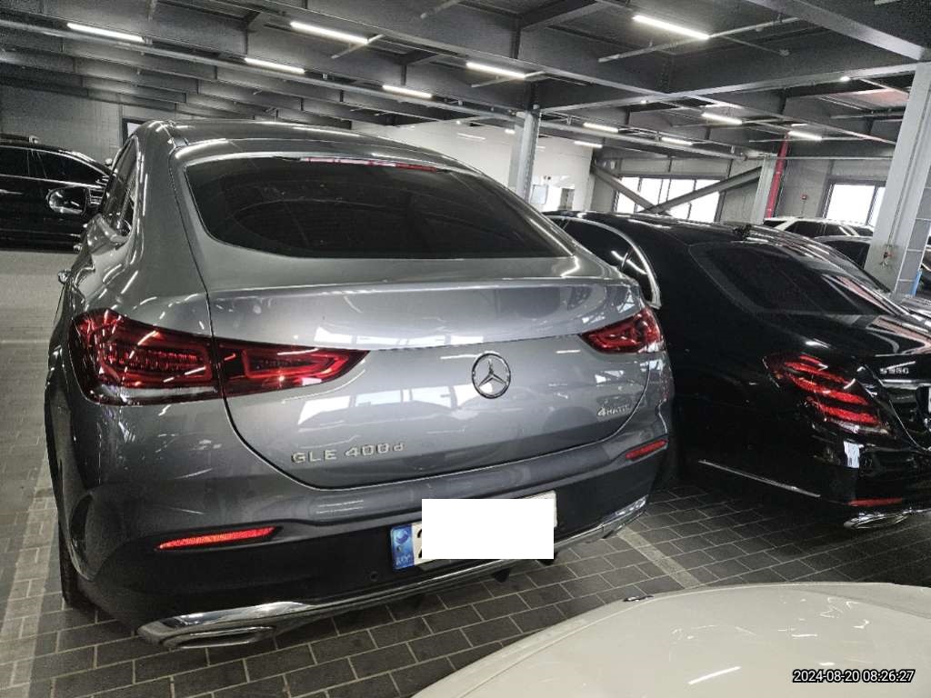 2022 Mercedes-Benz GLE400 d 4MATIC Coupe, photograph 1