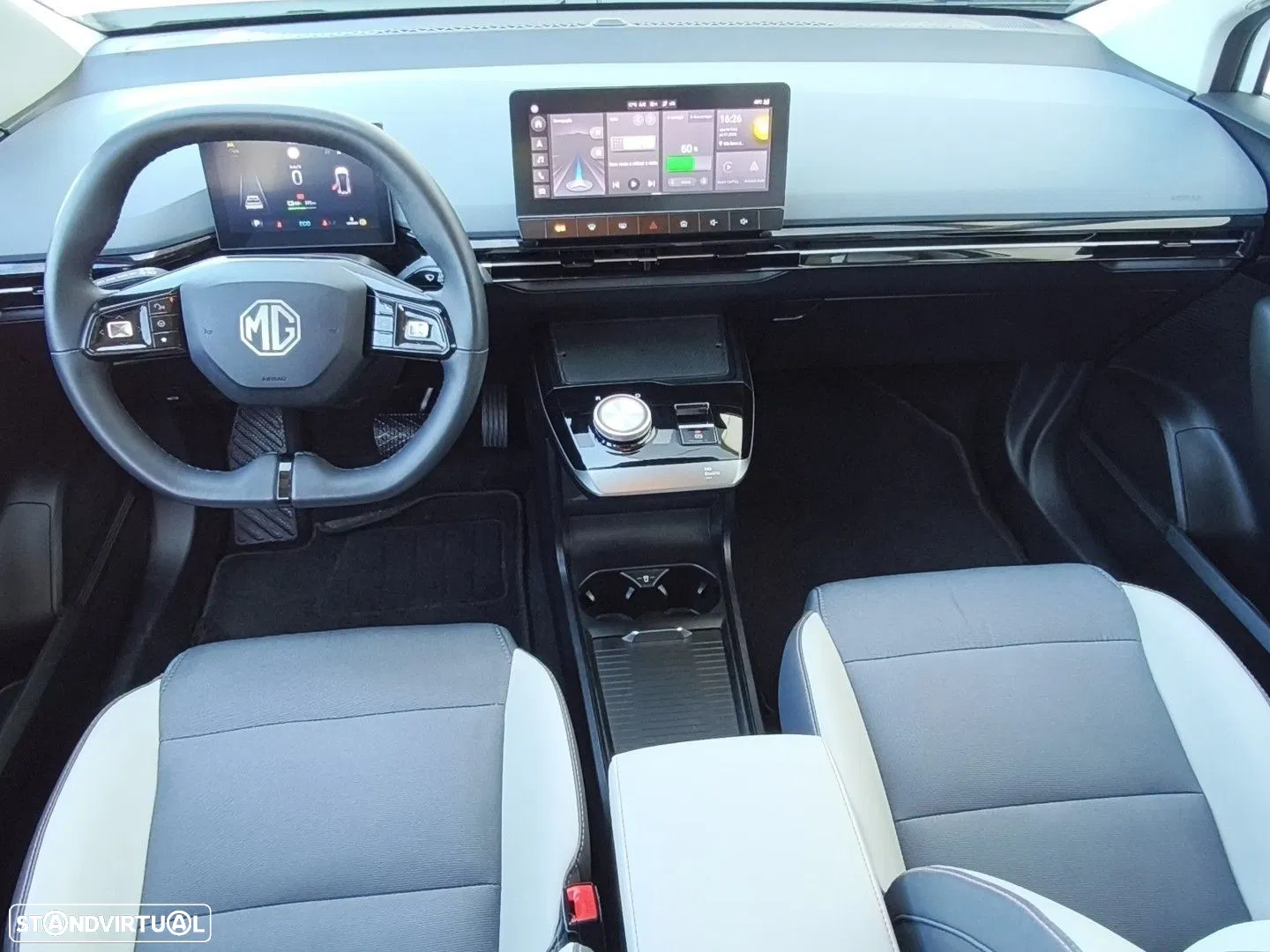2023 MG MG4 64 kWh Luxury, photograph 7