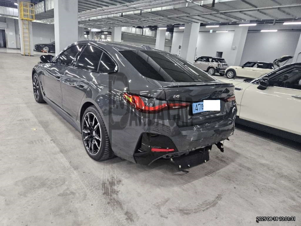 2023 BMW i4 M50, photograph 5