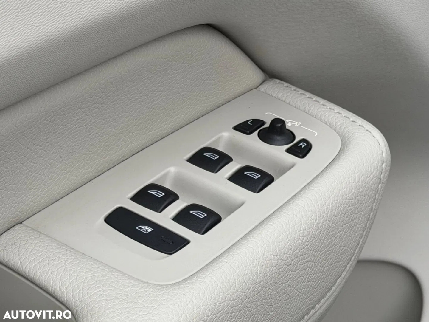 2021 Volvo XC 60 T8 Twin Engine AWD Inscription, photograph 9