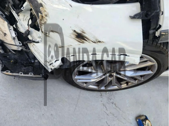 2026 Audi Q4 45 e-tron, photograph 3