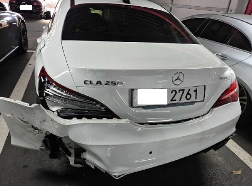 2018 Mercedes-Benz CLA250 4MATIC, photograph 5
