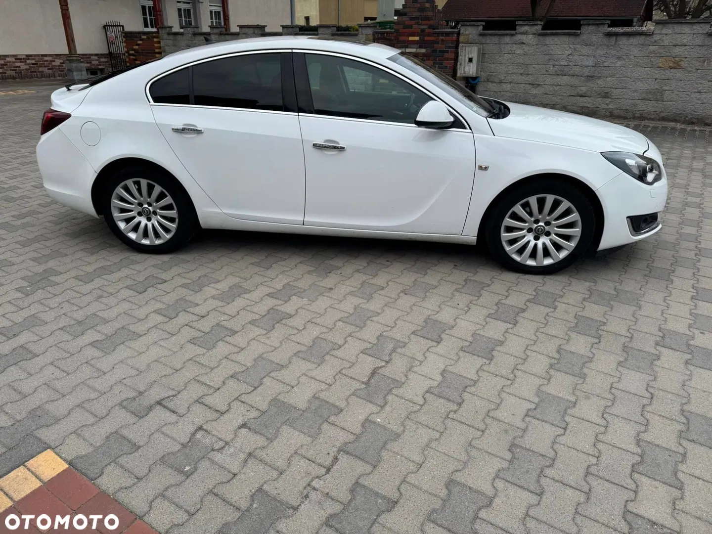 2014 Opel Insignia 2.0 CDTI EcoFLEX Start/Stop Sport, photograph 3