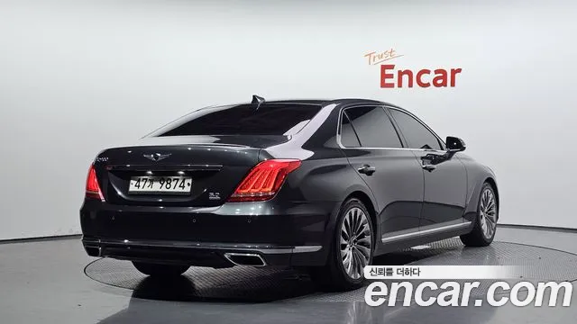 2018 Genesis EQ900 3.8 GDI AWD, photograph 4
